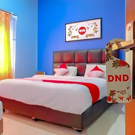 Hotel O Guest House Amalia Malang-2